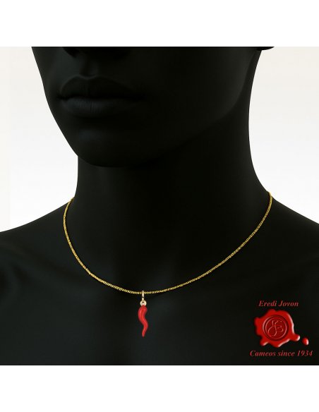 Cornetto Rosso Portafortuna in Argento Dorato | Collana Inclusa