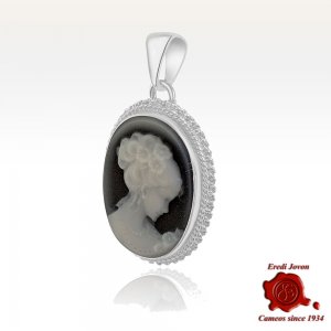 Venice Blue Cameo Necklace 2