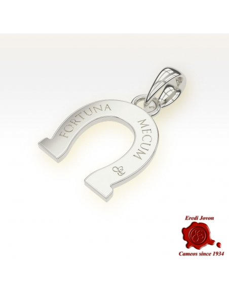 Silver Horse Shoe Amulet Silver Horse Shoe Amulet