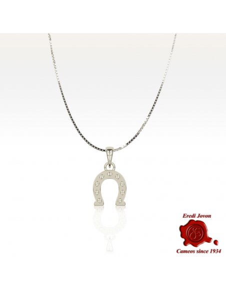 Silver Horse Shoe Amulet Silver Horse Shoe Amulet