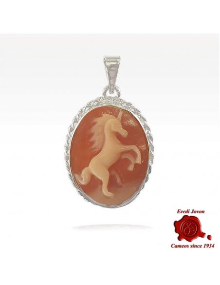 Unicorn Traditional Cameo in Silver