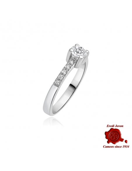 Armonia White Gold Ring with Diamond & Pavé of Brilliant Stones