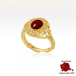 Anello Dorato Filigrana Corallo Rosso