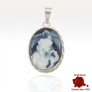 Rialto Dream Agate Cameo Pendant