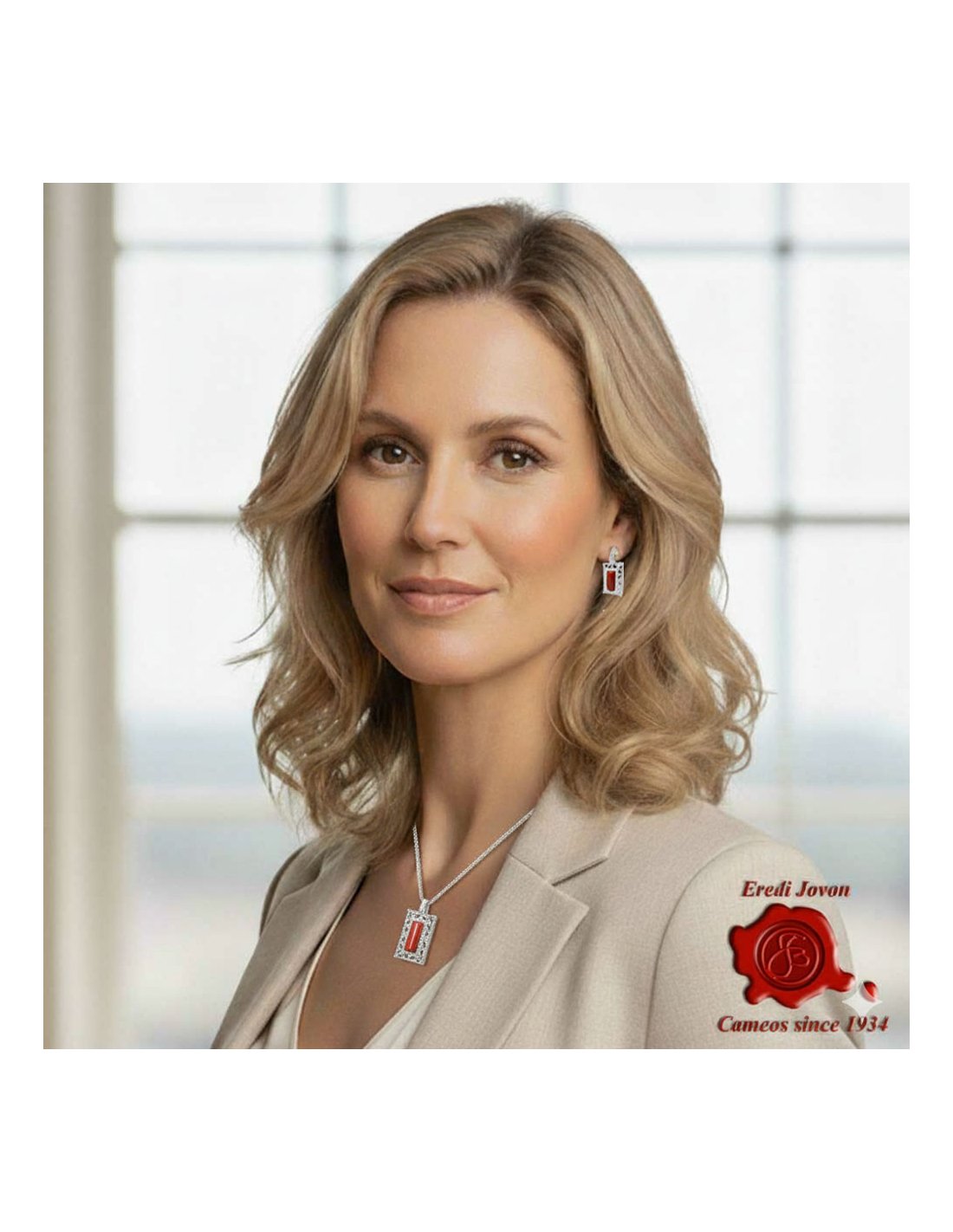 Orecchini Filigrana Argento con Corallo Rosso Orecchini Filigrana Argento con Corallo Rosso