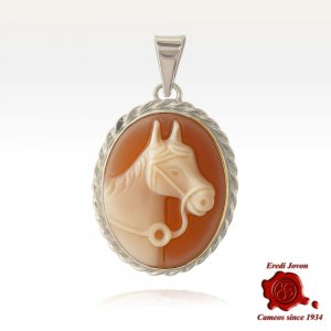 Traditional Shell Horse Cameo in Silver