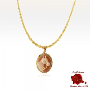 Traditional Cameo Horse in Gold 2