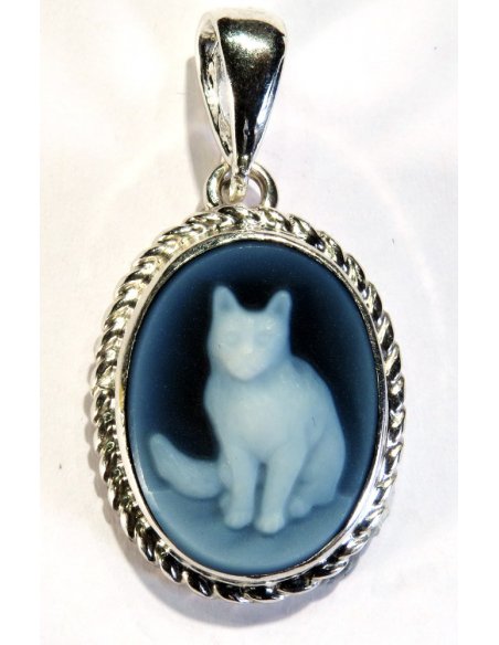 Cat Cameo Blue Agate Necklace