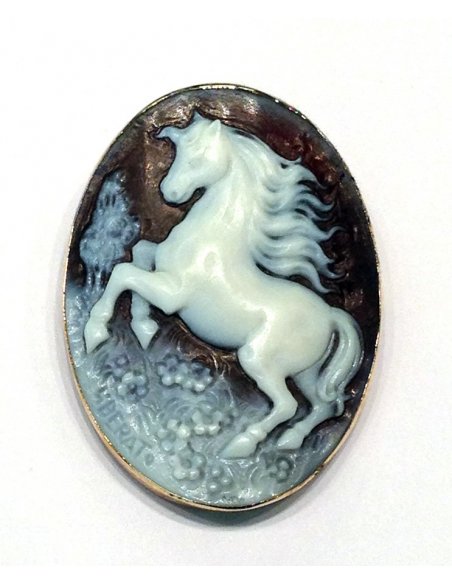Shell Horse Pegasus Cameo Gold