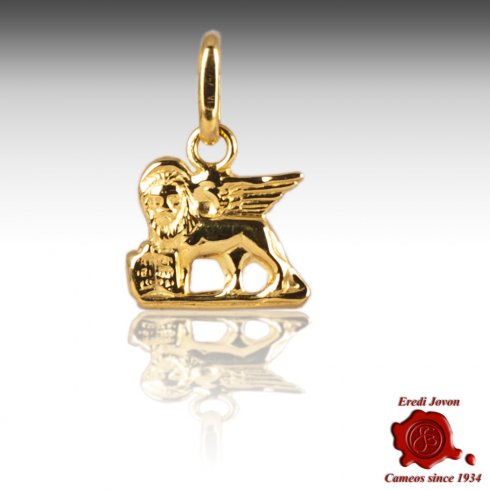 Charm Saint Mark Lion in Gold