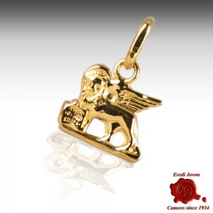 Charm Saint Mark Lion in Gold 2