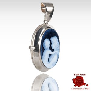Cameo Locket Mother with Child