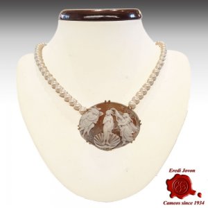 Cameo Birth of Venus Gold 2