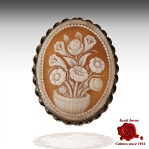 Heart Shaped Flower Cameo