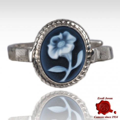 Cameo Ring with Lily