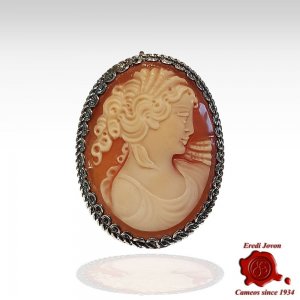 Ciondolo Spilla Cammeo Ovale in Oro