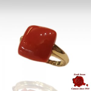 Square Coral Ring Gold 2