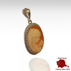 Mother with Child Cameo... 2