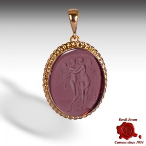 Intaglio Cameos Pendant Purple