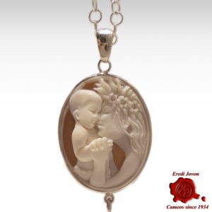 Harmony Ball Cameo with Mother and Baby 2