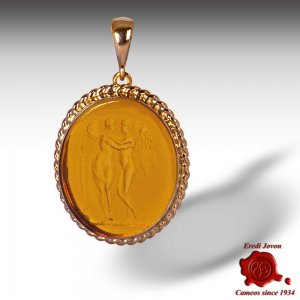 Antique Intaglio Pendant Gold |Love & Psyche