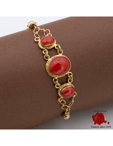 Red Coral Bracelet Gold