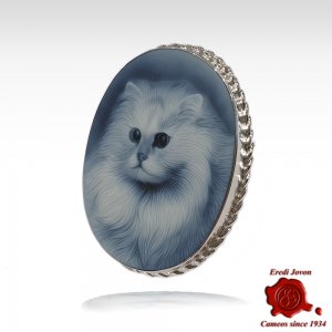 Cat Face Blue Cameo Brooch in Silver 2