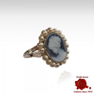 Blue Cameo Ring with Pearls 2