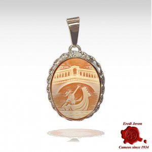 Conch Shell Cameo Necklace Rialto Bridge & Gondola