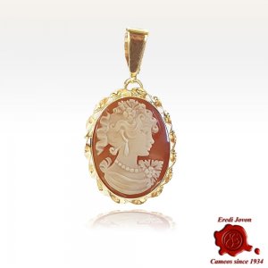 Gold Shell Cameo Pendant Flora 2