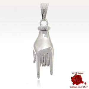 Silver Hand Pendant Italian Mano Cornuto 2