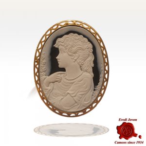 Agate Cameo Antique Greek Pattern in Gold