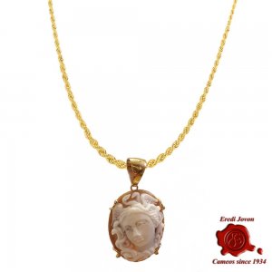 Medusa Cameo In Sardonyx Shell With Gold Setting 2