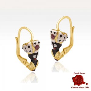 Moor Traditional Earring with Rubies | Golden Scirocco 2